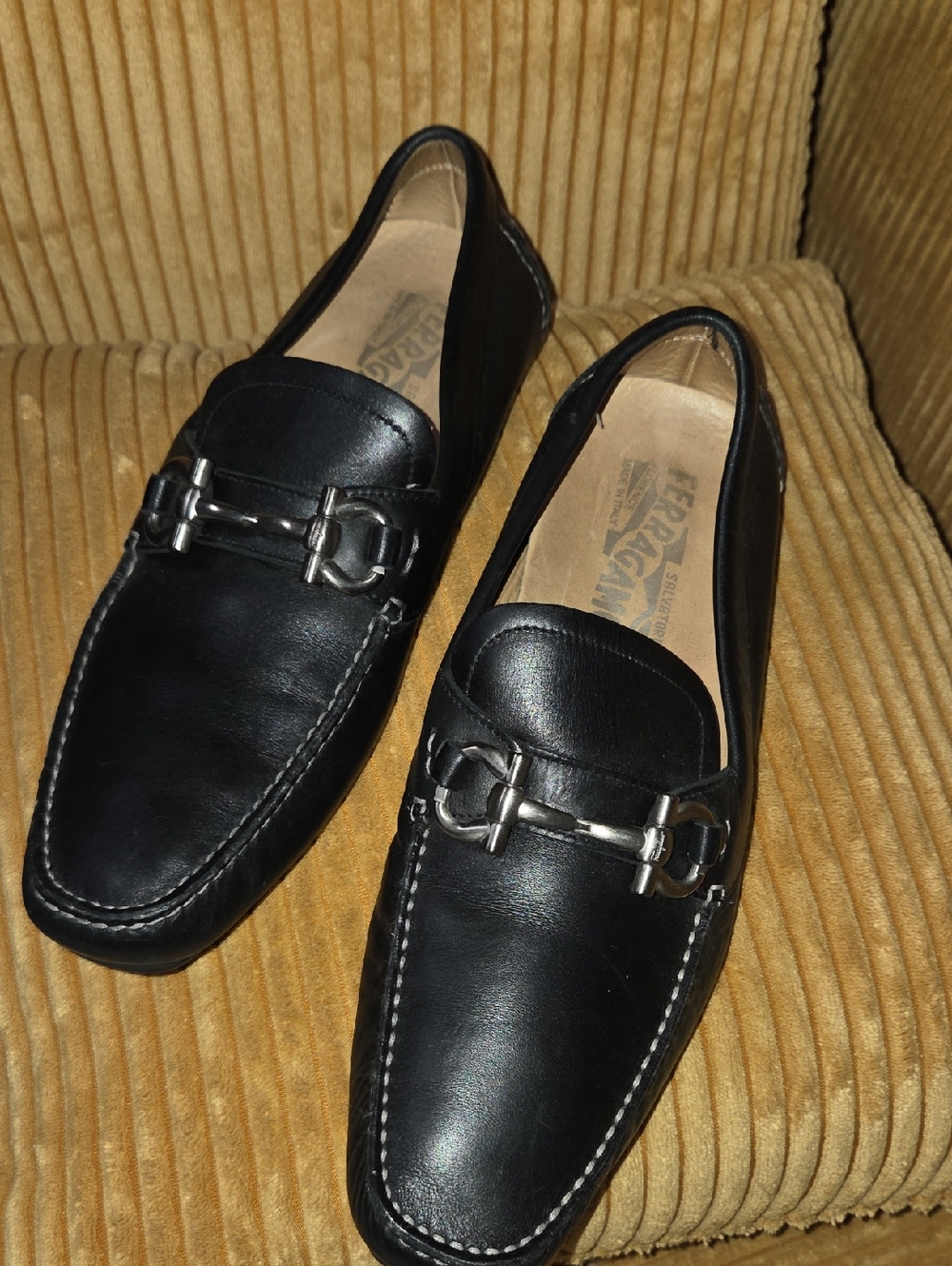 Salvatore Ferragamo "Parigi" leather drivers